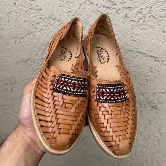 Women's Huaraches - Picture 1 of 1